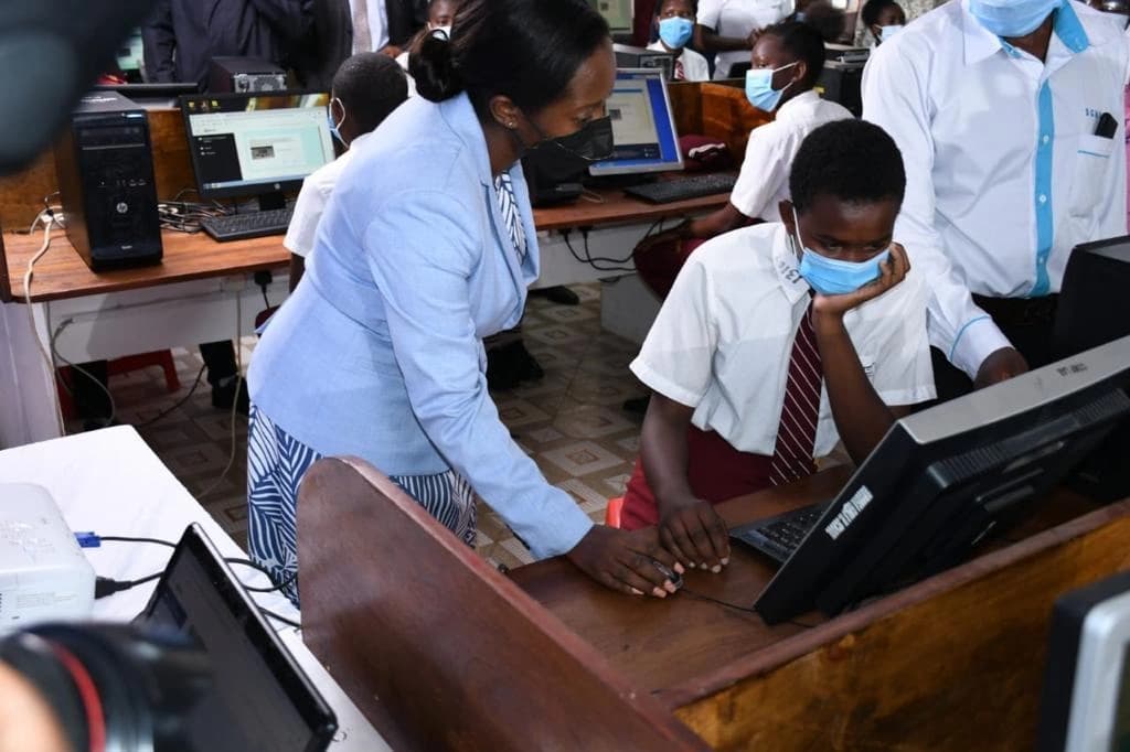 Kenya seeks to integrate AI and digital literacy into CBE