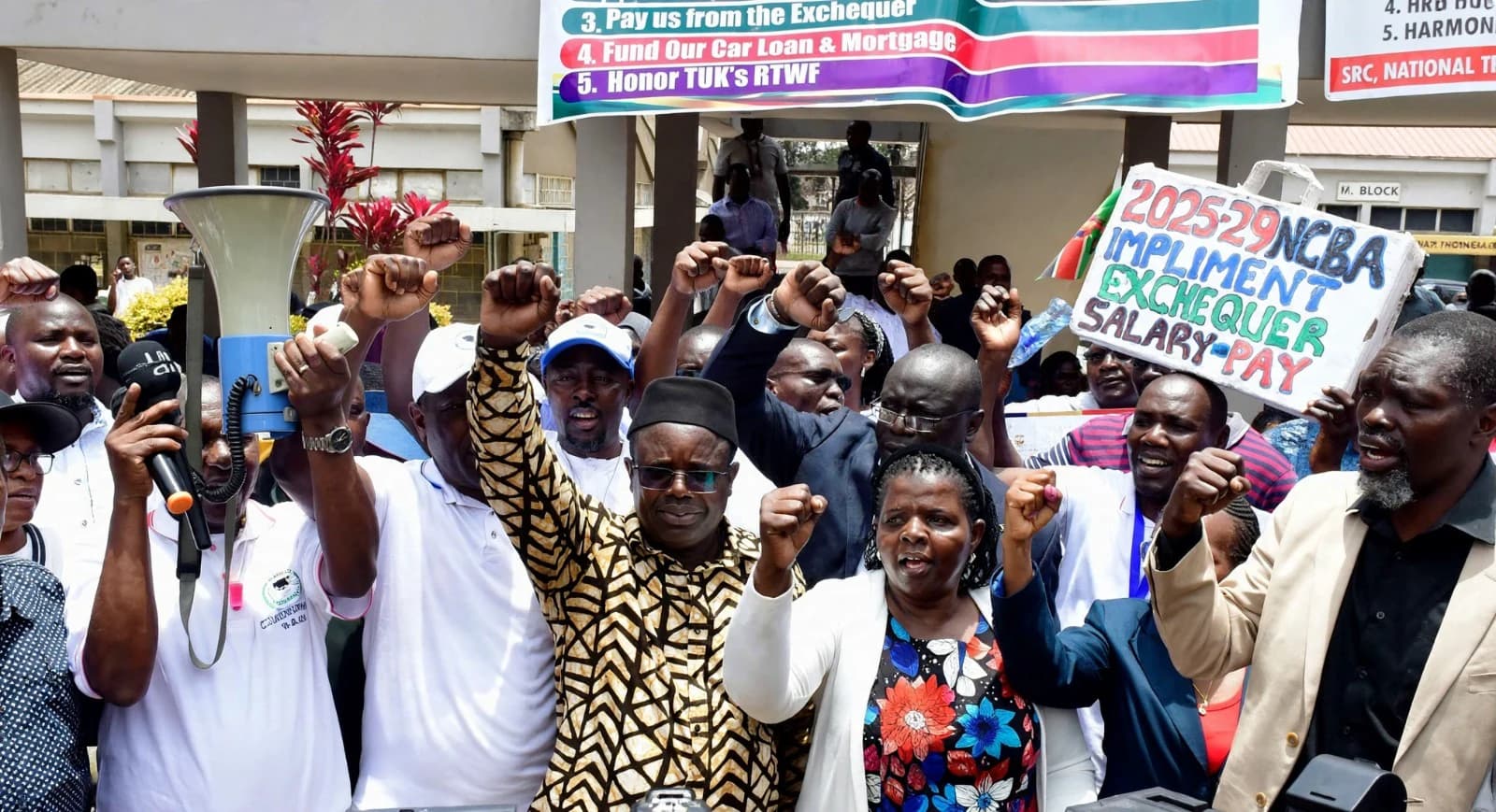 University lecturers plan Nairobi mega protest as salary talks collapse